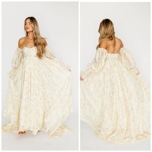 Worth Collective Delilah Maternity Maxi Dress With Train in Cream Floral Medium